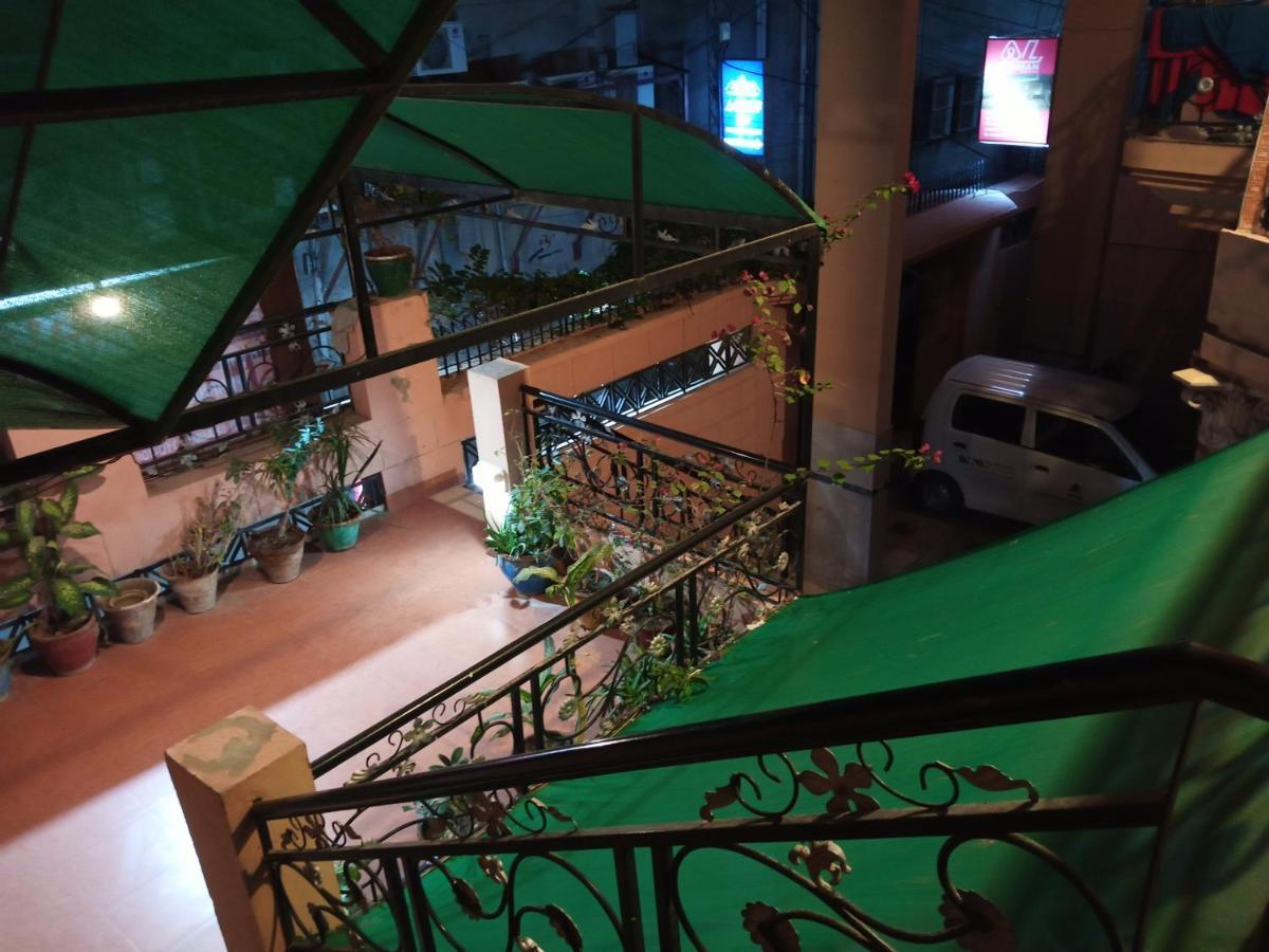 Al Rehman Guest Hous Hotel Hiderábád Kültér fotó